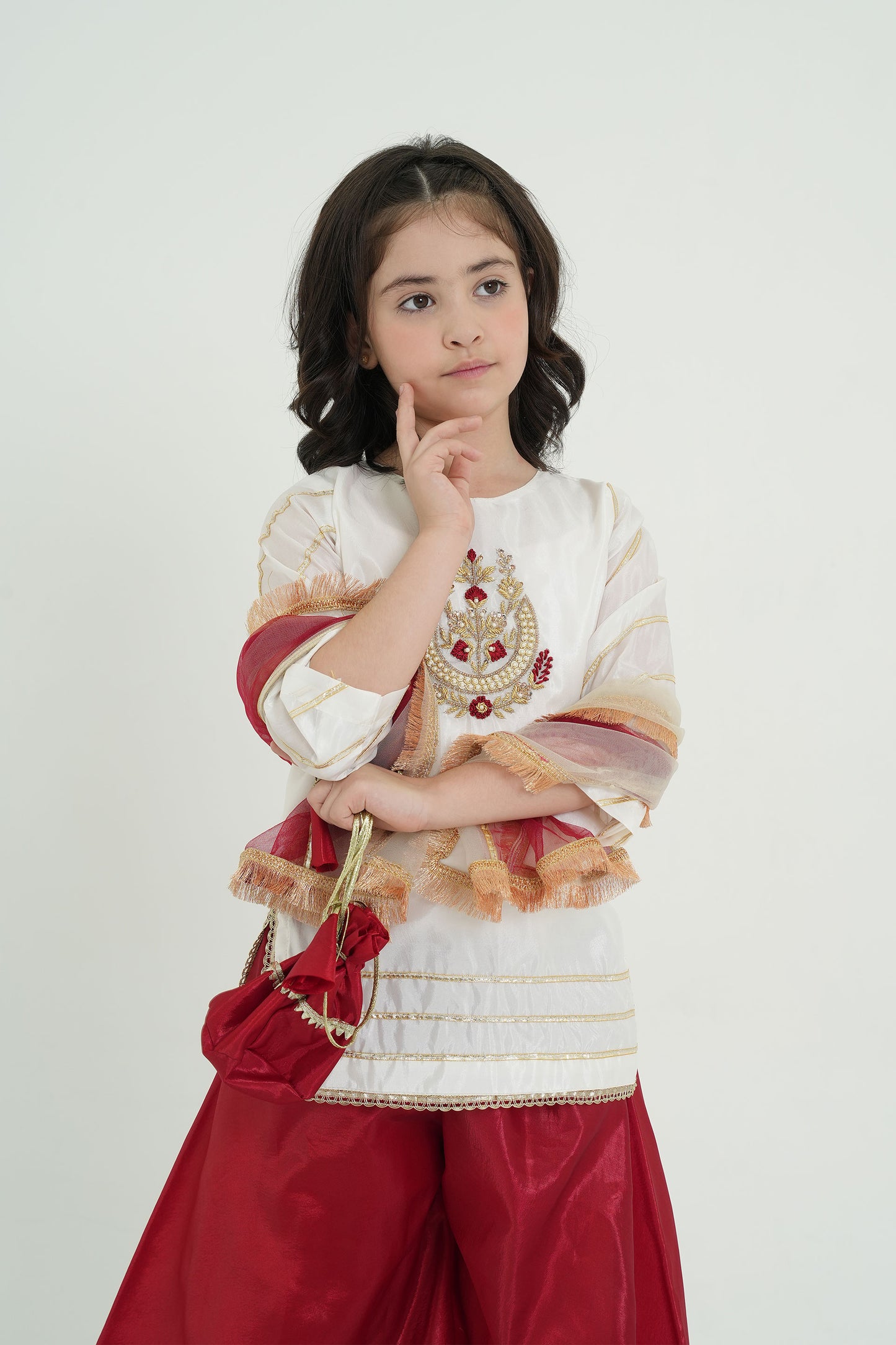 Noor Hand-Embroidered White Ensemble