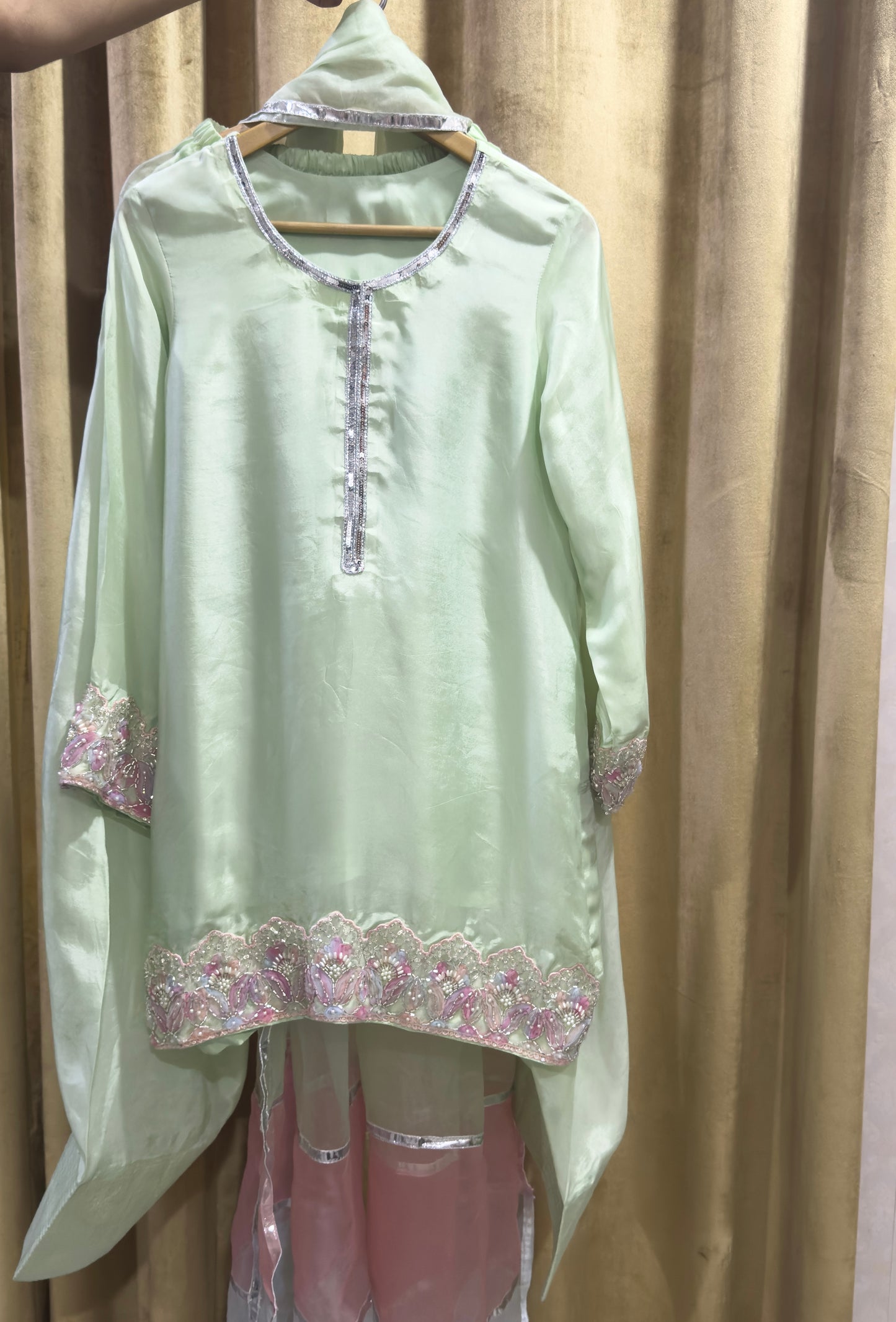 Shesha silk
