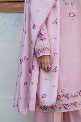 Elegant Embroidered Lawn 3-Piece Suit With Chiffon Dupatta