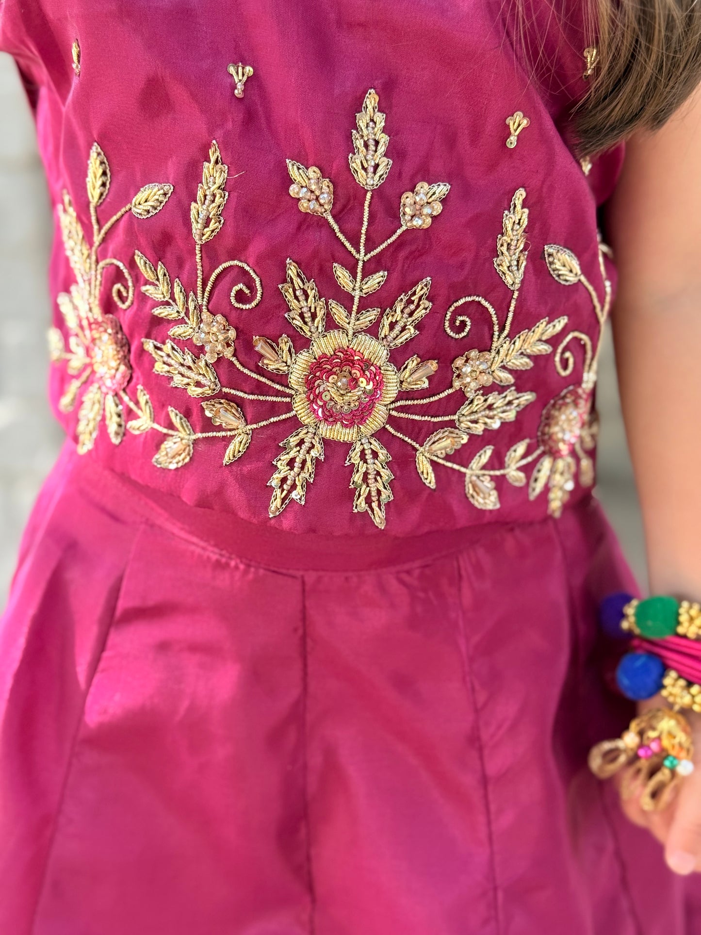 Hibah Lehnga choli