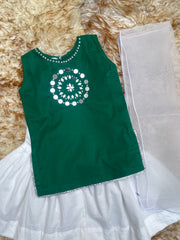Azaadi Miror outfit
