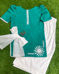 Azaadi  miror charm outfit