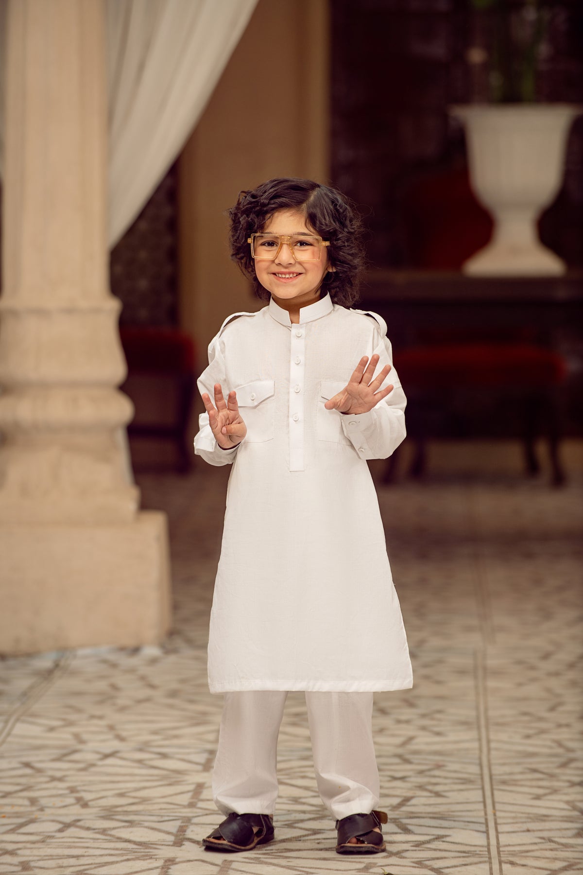 White kameez salwar