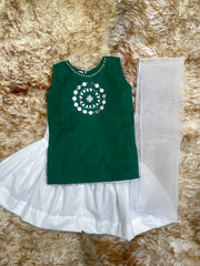 Azaadi Miror outfit
