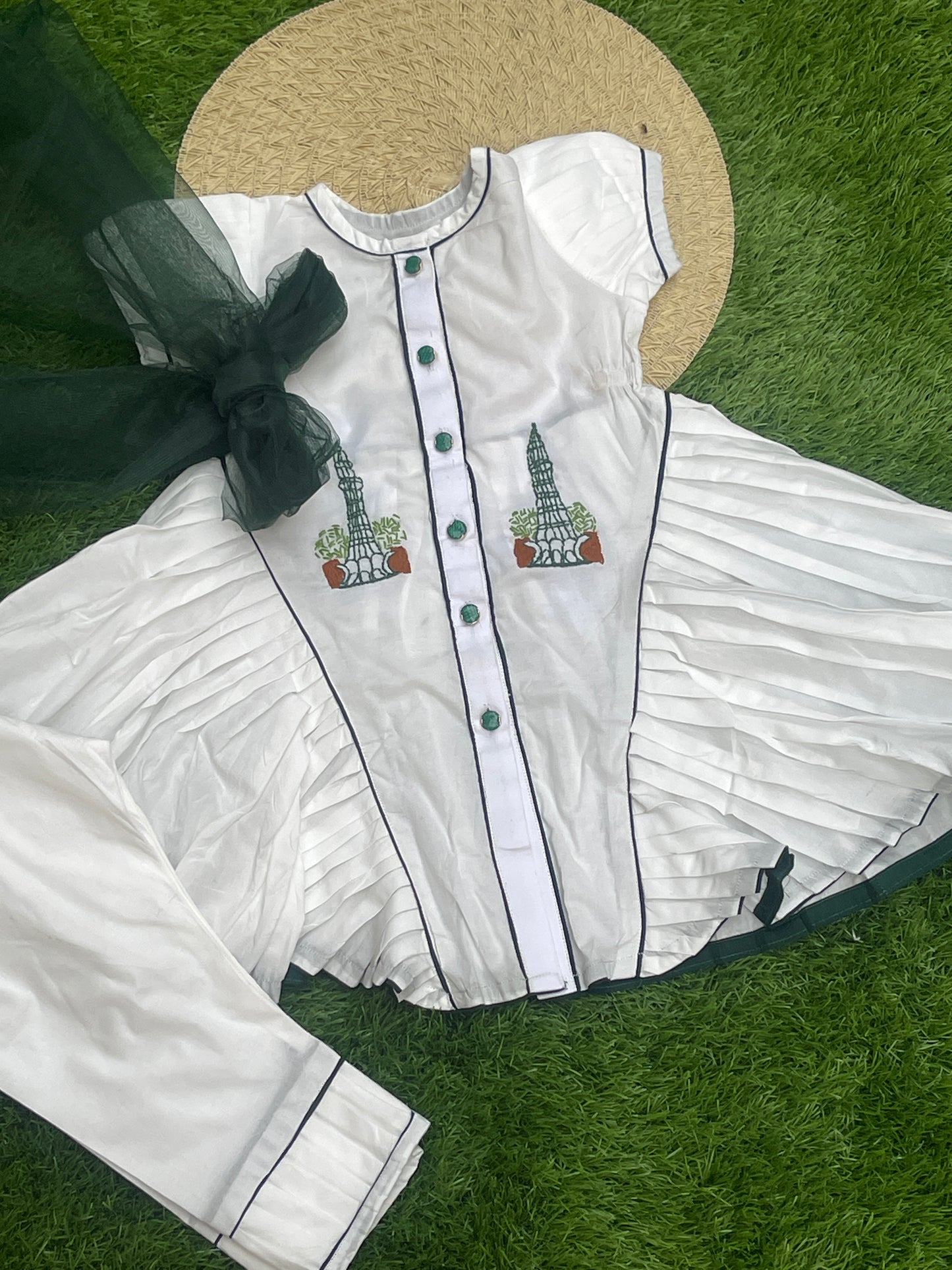 Azadi Special: White Embroidered Pleated Frock with Green Net Detailing