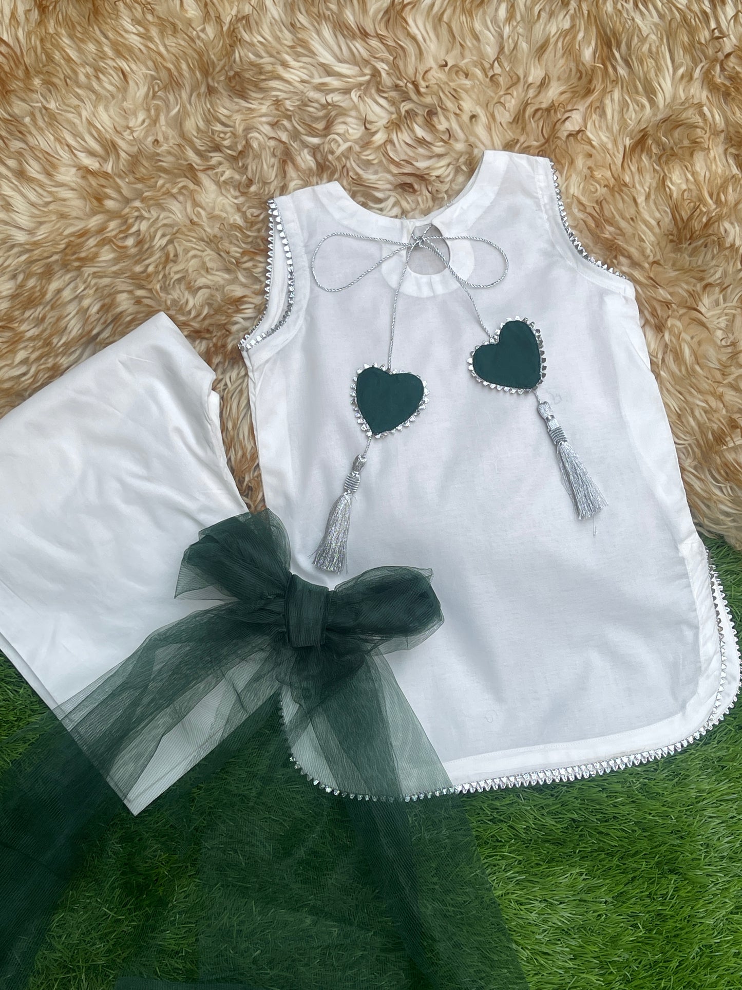 14 August Edition: White Sleeveless Suit with Green Heart Tassels & Net Dupatta
