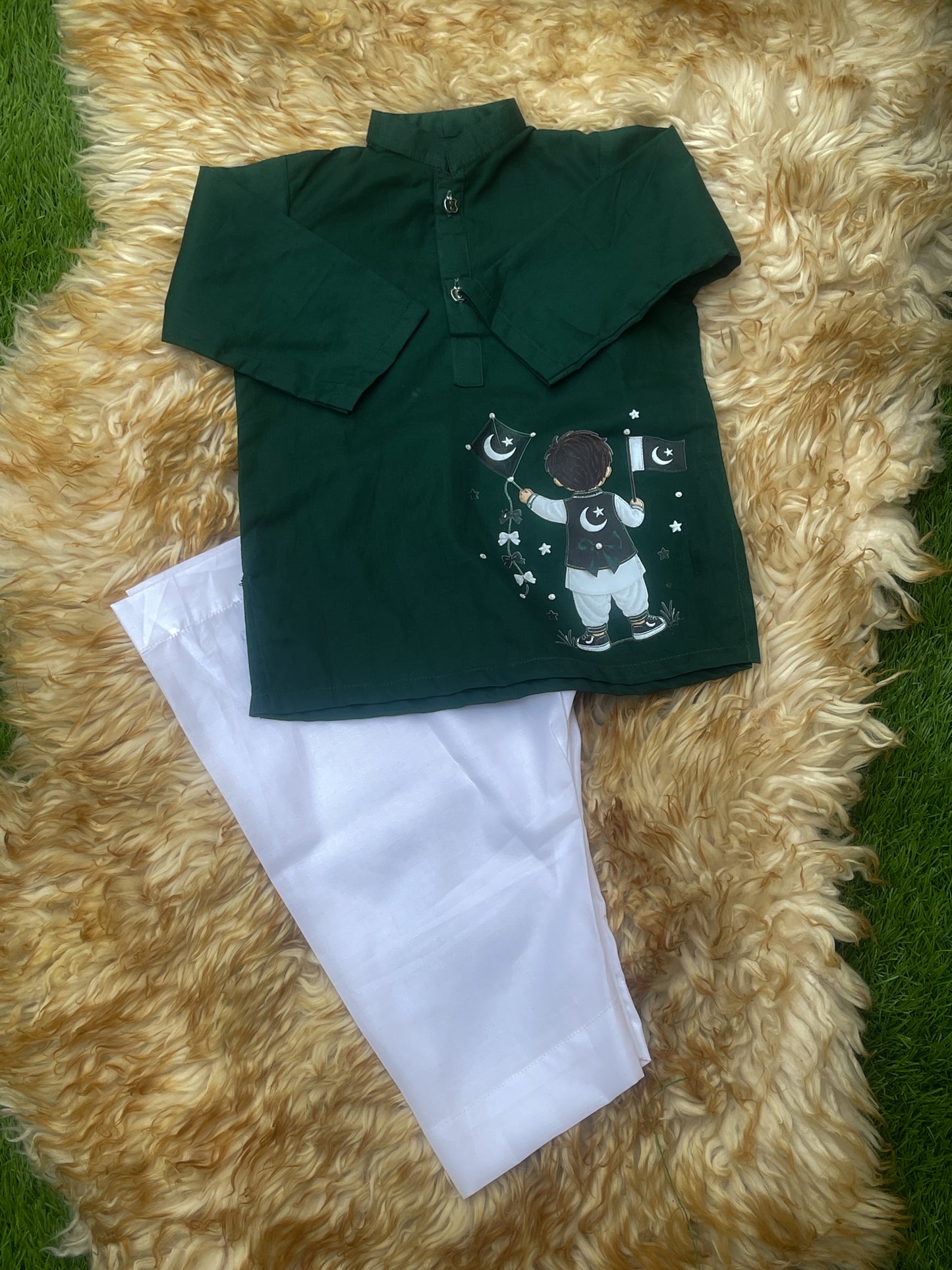Azaadi outfit boy