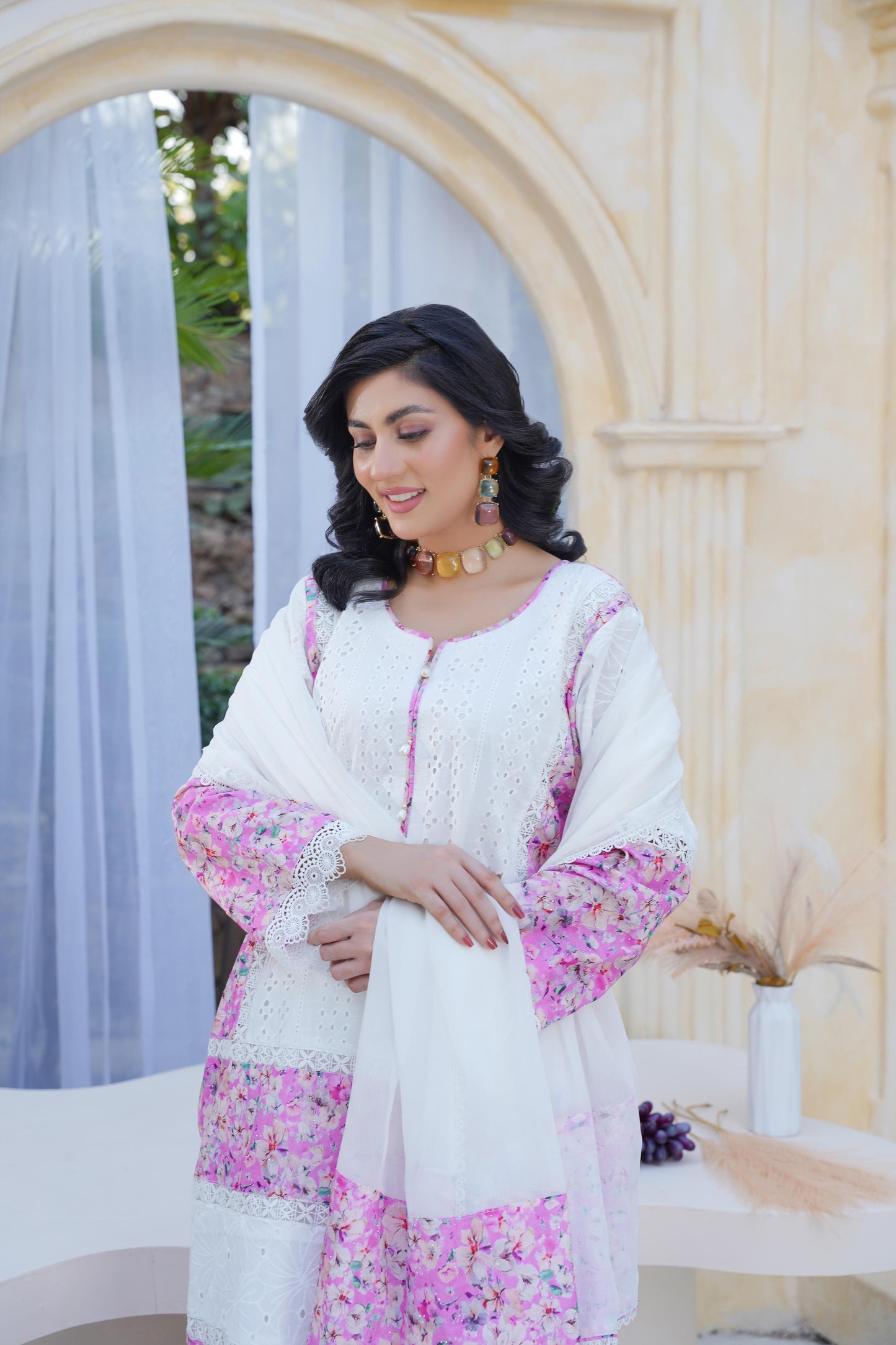 Elegant chikankari Lawn 3-Piece Suit With Chiffon Dupatta